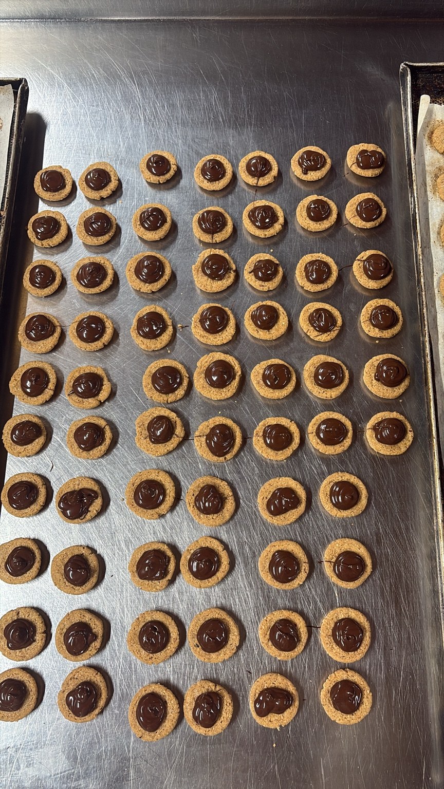 I nostri biscotti durante la lavorazione